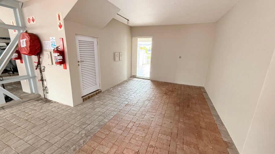 To Let 2 Bedroom Property for Rent in Thesen Islands Western Cape